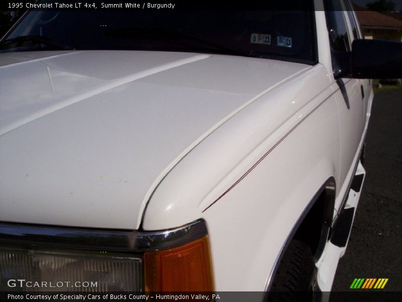 Summit White / Burgundy 1995 Chevrolet Tahoe LT 4x4