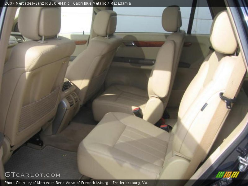 Capri Blue Metallic / Macadamia 2007 Mercedes-Benz R 350 4Matic