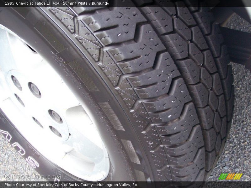 Summit White / Burgundy 1995 Chevrolet Tahoe LT 4x4
