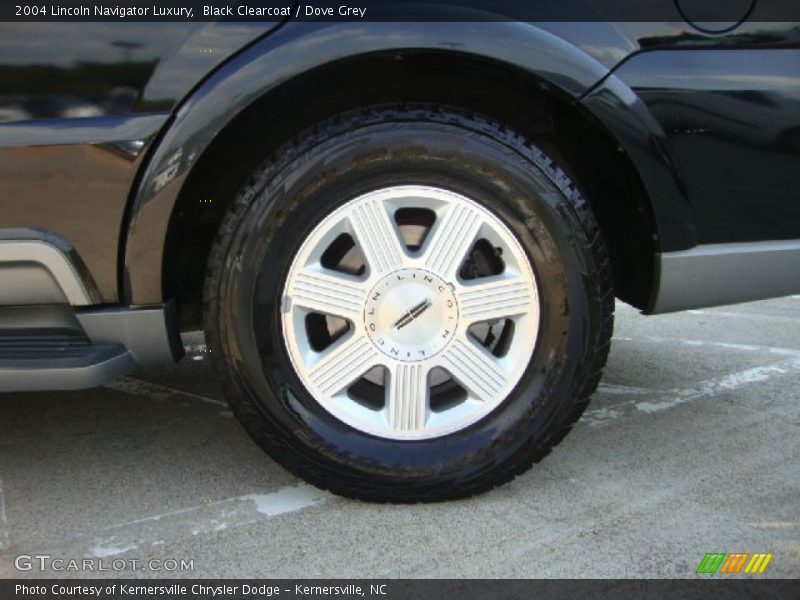 Black Clearcoat / Dove Grey 2004 Lincoln Navigator Luxury
