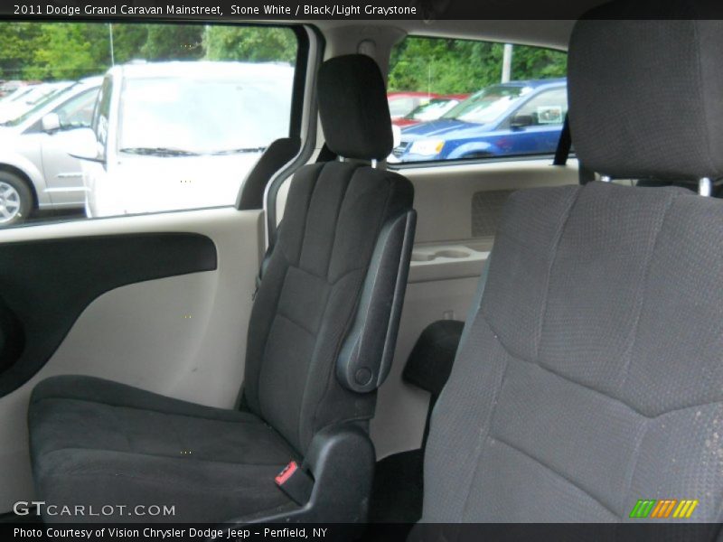 Stone White / Black/Light Graystone 2011 Dodge Grand Caravan Mainstreet