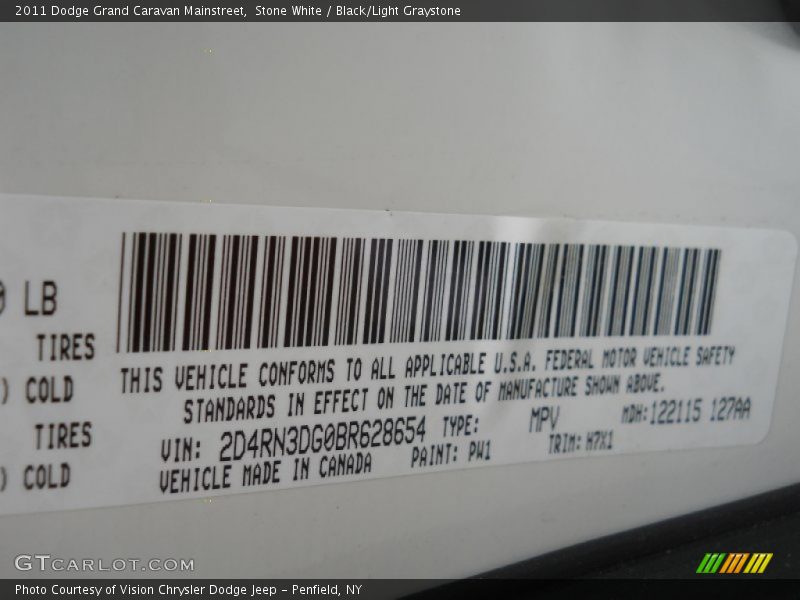 Stone White / Black/Light Graystone 2011 Dodge Grand Caravan Mainstreet