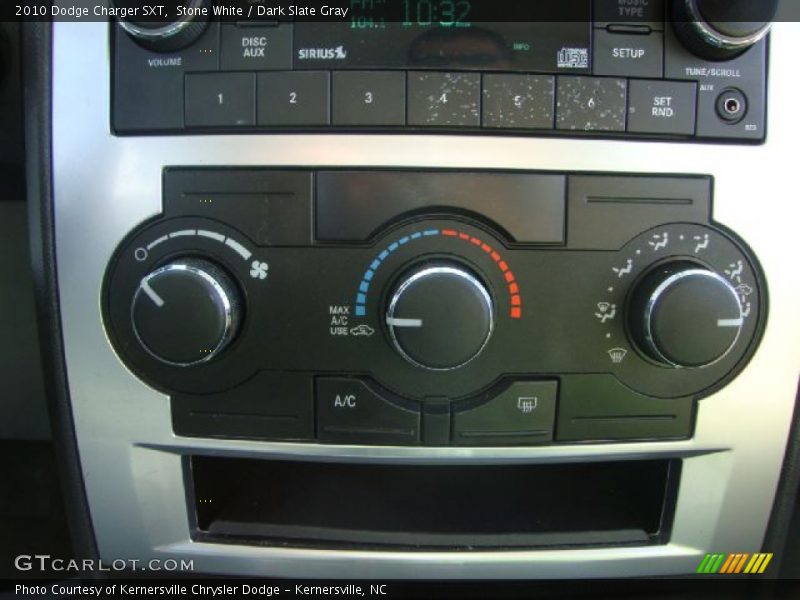 Stone White / Dark Slate Gray 2010 Dodge Charger SXT