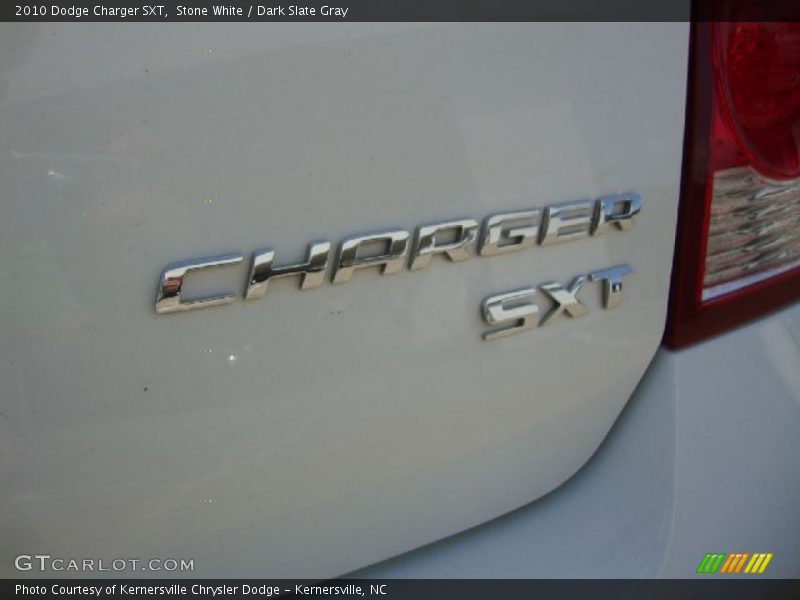 Stone White / Dark Slate Gray 2010 Dodge Charger SXT