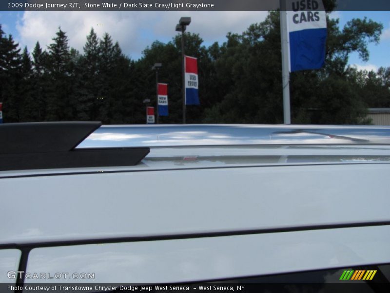 Stone White / Dark Slate Gray/Light Graystone 2009 Dodge Journey R/T
