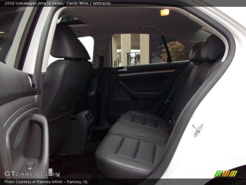 Candy White / Anthracite 2009 Volkswagen Jetta SE Sedan
