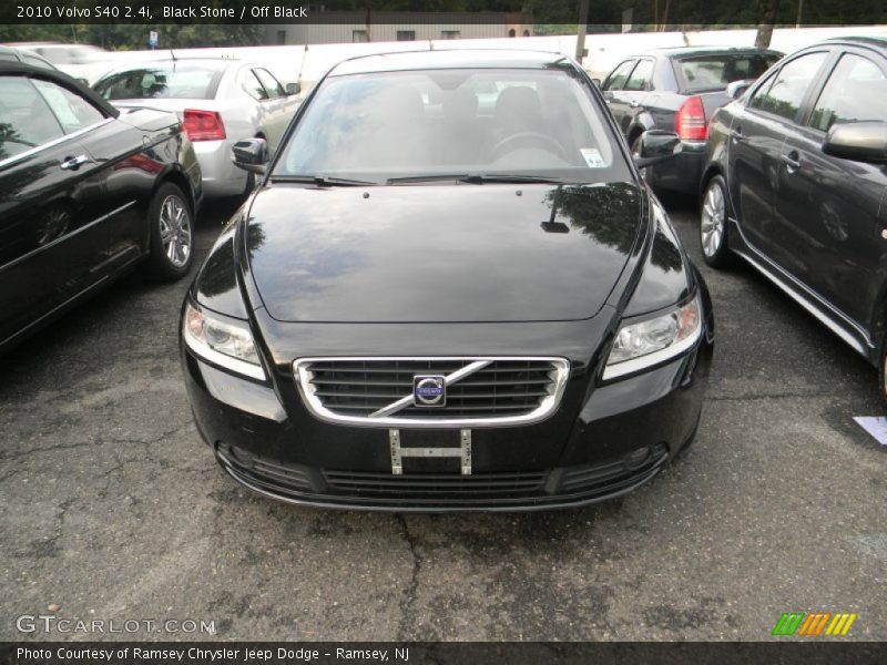 Black Stone / Off Black 2010 Volvo S40 2.4i