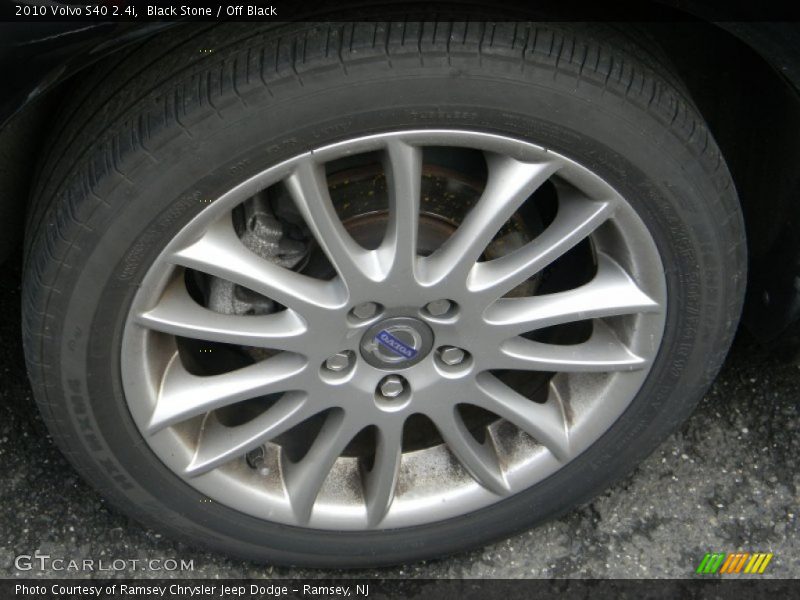 Black Stone / Off Black 2010 Volvo S40 2.4i