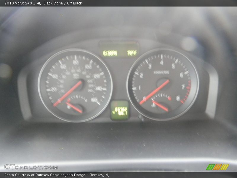 Black Stone / Off Black 2010 Volvo S40 2.4i