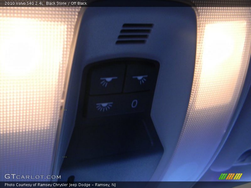 Black Stone / Off Black 2010 Volvo S40 2.4i