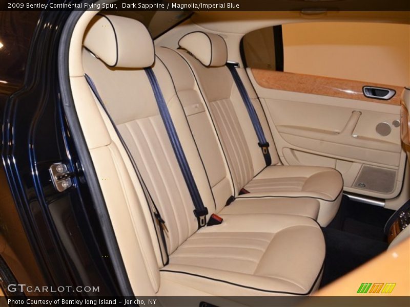  2009 Continental Flying Spur  Magnolia/Imperial Blue Interior