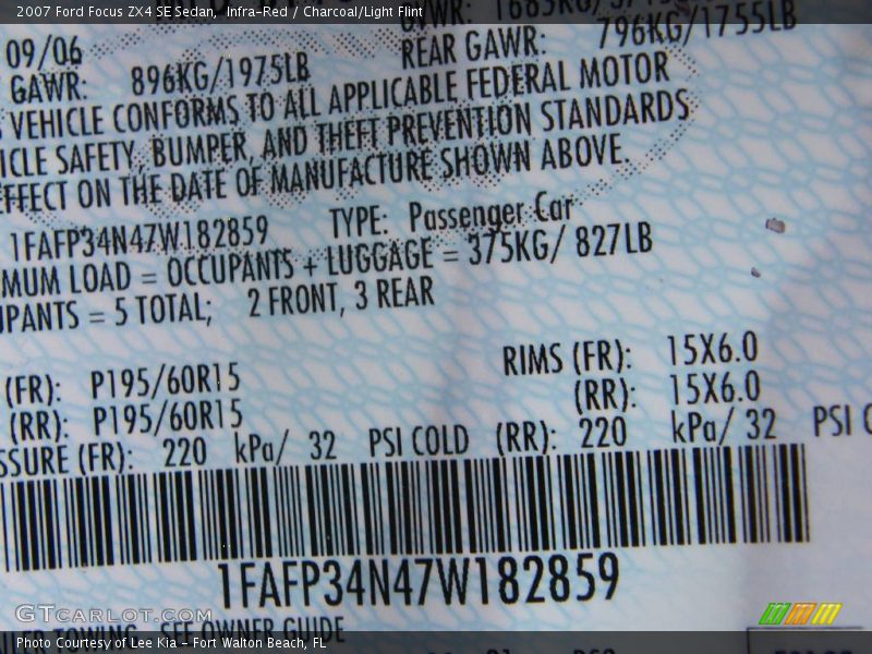 Infra-Red / Charcoal/Light Flint 2007 Ford Focus ZX4 SE Sedan