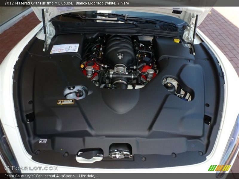 Bianco Eldorado (White) / Nero 2012 Maserati GranTurismo MC Coupe