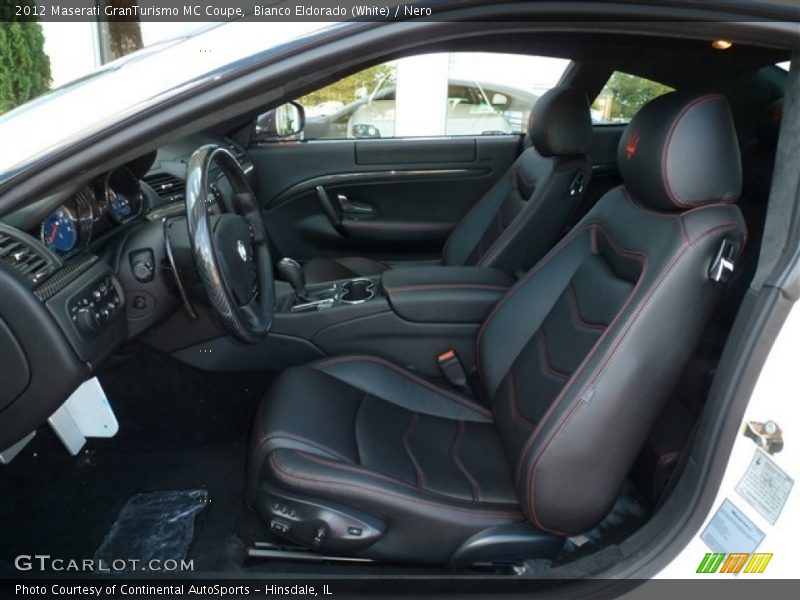 Bianco Eldorado (White) / Nero 2012 Maserati GranTurismo MC Coupe