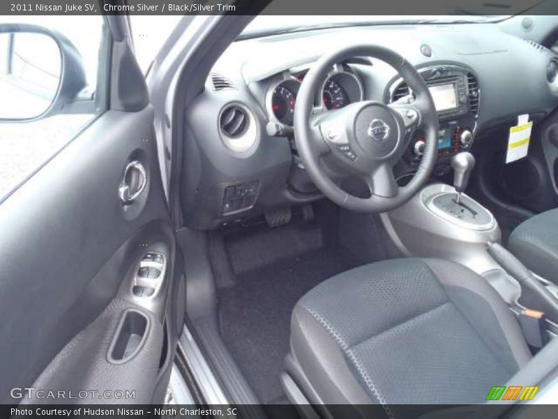 Chrome Silver / Black/Silver Trim 2011 Nissan Juke SV