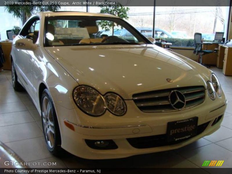 Arctic White / Black/Stone 2009 Mercedes-Benz CLK 350 Coupe