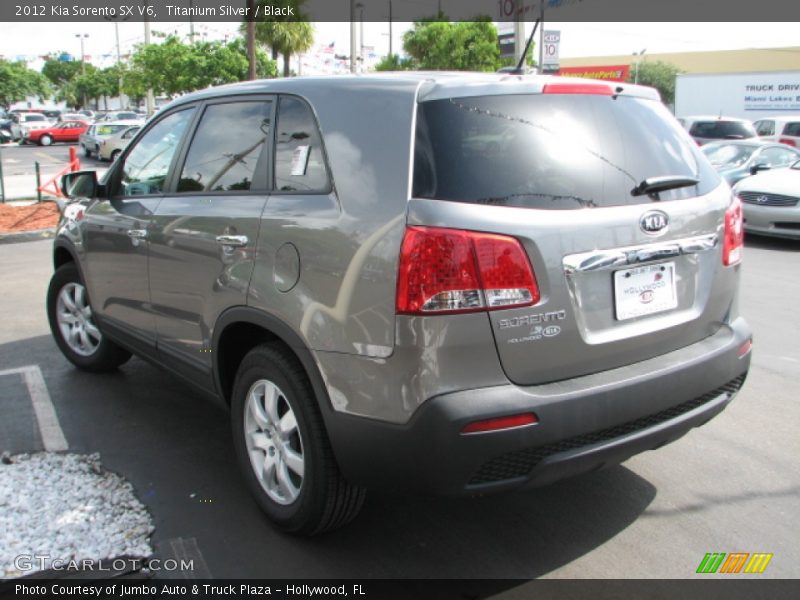 Titanium Silver / Black 2012 Kia Sorento SX V6