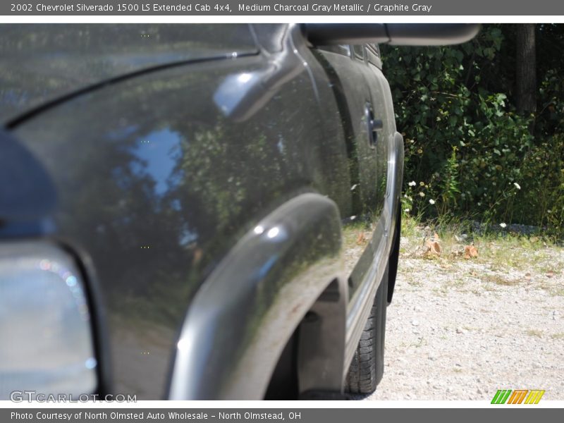 Medium Charcoal Gray Metallic / Graphite Gray 2002 Chevrolet Silverado 1500 LS Extended Cab 4x4