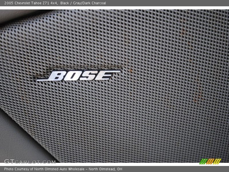 Black / Gray/Dark Charcoal 2005 Chevrolet Tahoe Z71 4x4
