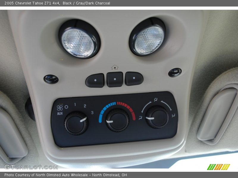 Black / Gray/Dark Charcoal 2005 Chevrolet Tahoe Z71 4x4