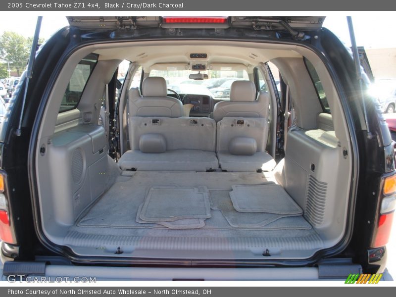 Black / Gray/Dark Charcoal 2005 Chevrolet Tahoe Z71 4x4