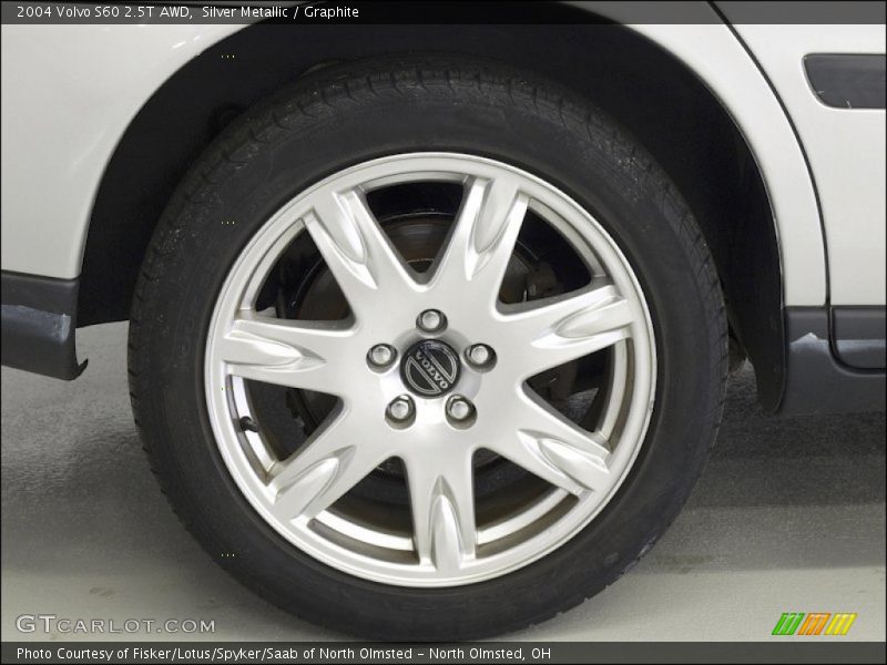  2004 S60 2.5T AWD Wheel