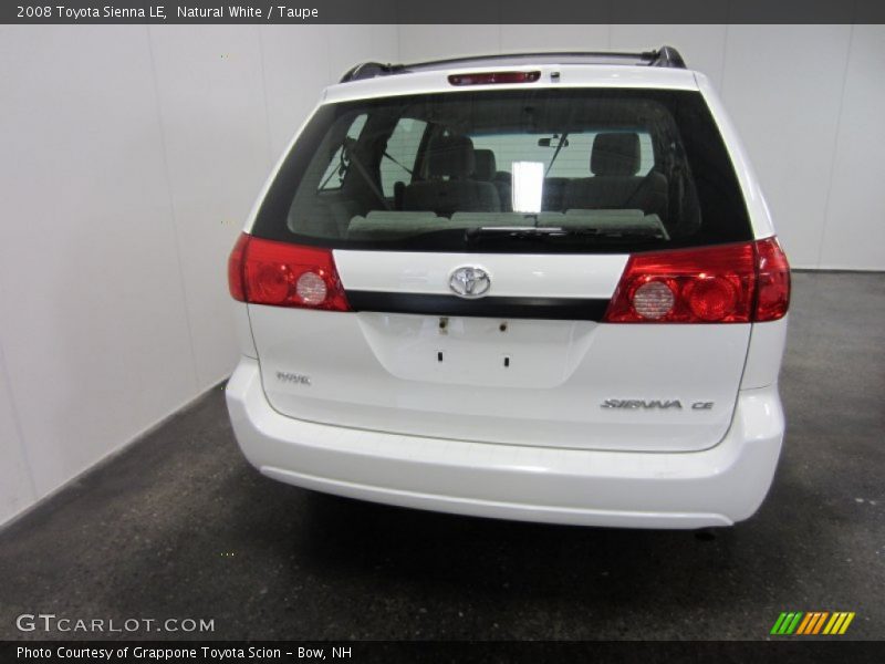Natural White / Taupe 2008 Toyota Sienna LE