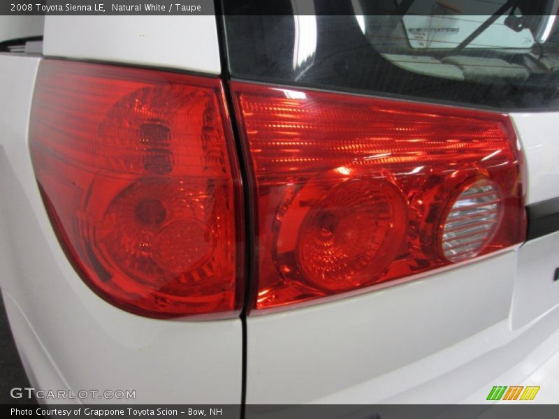 Natural White / Taupe 2008 Toyota Sienna LE