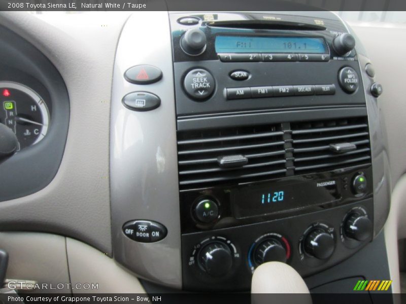 Natural White / Taupe 2008 Toyota Sienna LE