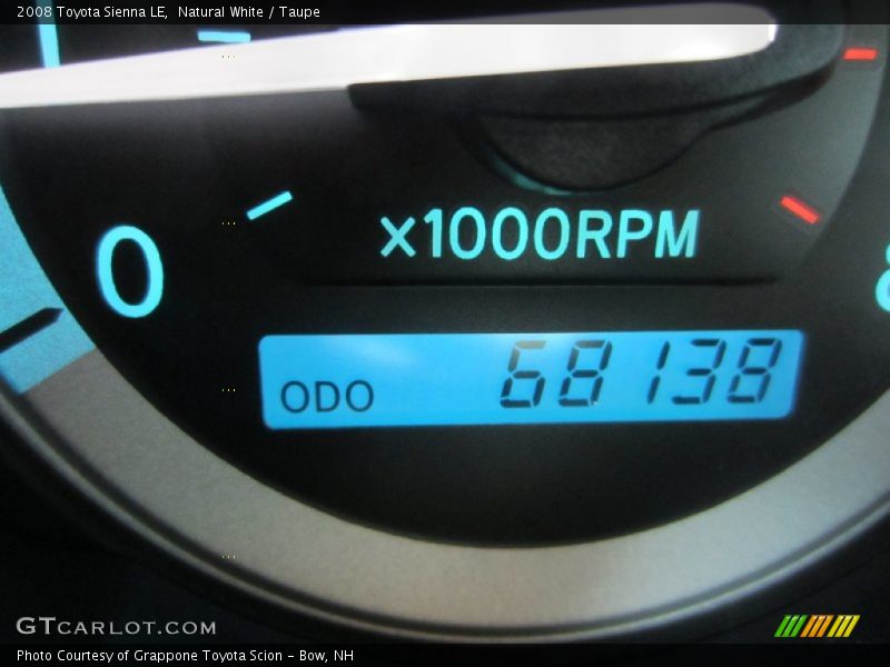 Natural White / Taupe 2008 Toyota Sienna LE