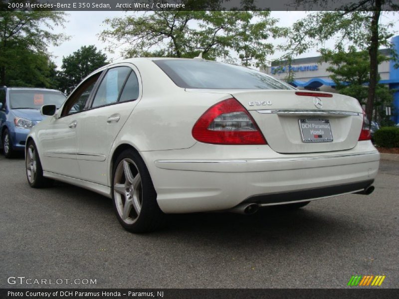 Arctic White / Cashmere 2009 Mercedes-Benz E 350 Sedan