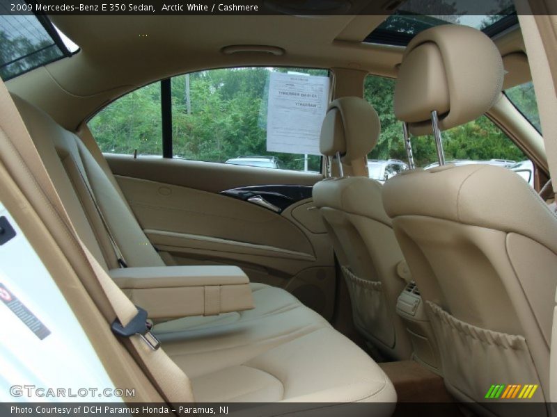 Arctic White / Cashmere 2009 Mercedes-Benz E 350 Sedan