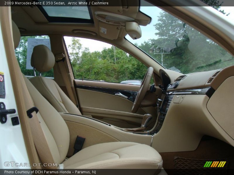 Arctic White / Cashmere 2009 Mercedes-Benz E 350 Sedan