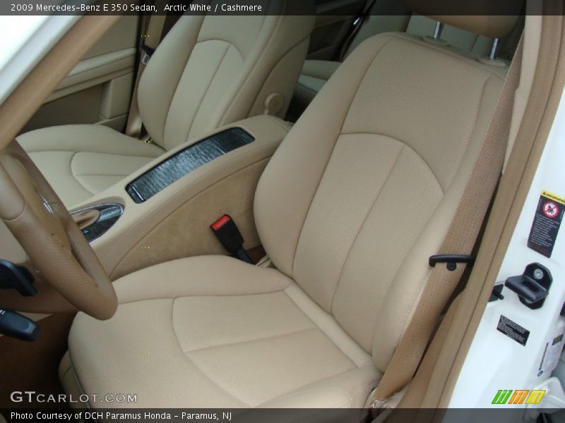Arctic White / Cashmere 2009 Mercedes-Benz E 350 Sedan