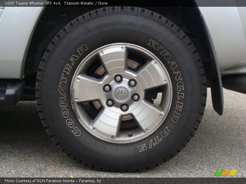 Titanium Metallic / Stone 2005 Toyota 4Runner SR5 4x4