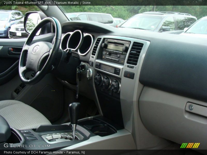 Titanium Metallic / Stone 2005 Toyota 4Runner SR5 4x4