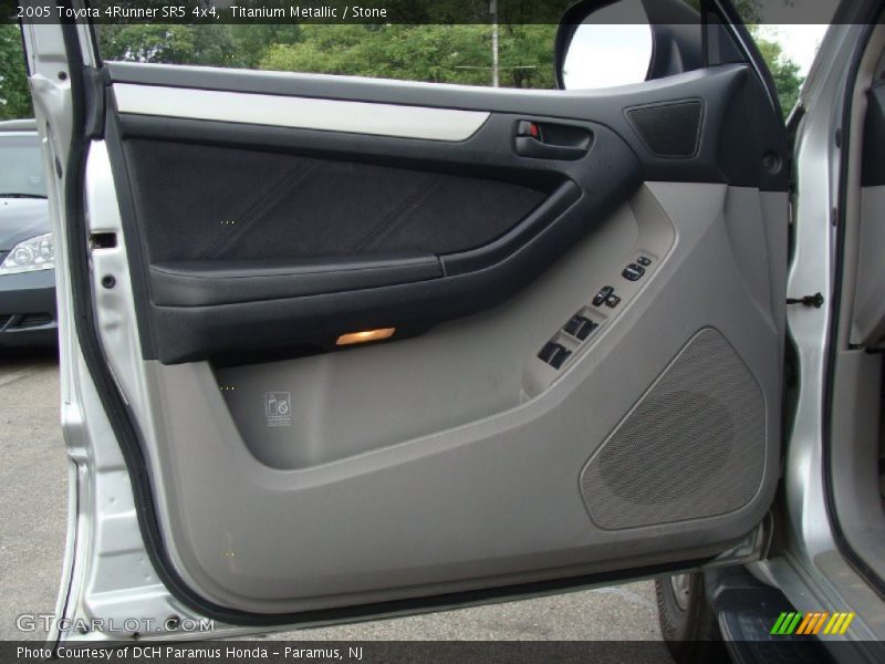 Titanium Metallic / Stone 2005 Toyota 4Runner SR5 4x4