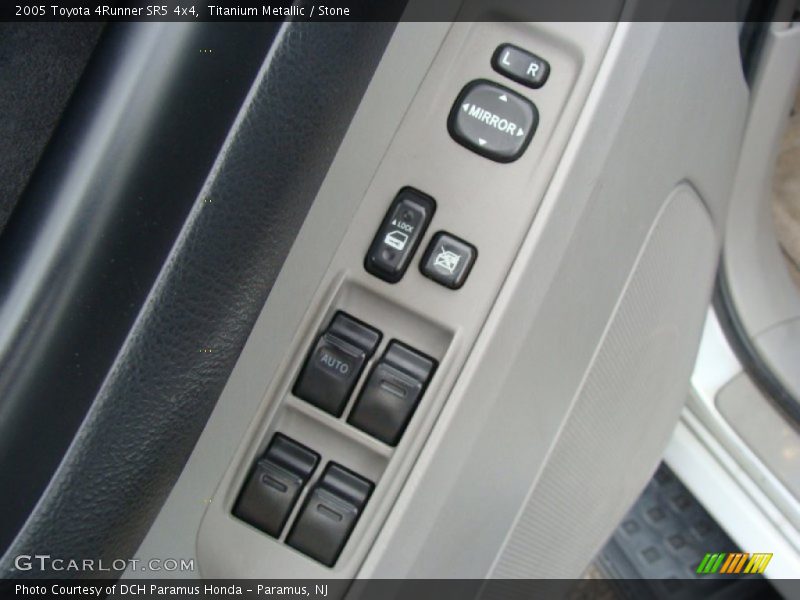 Titanium Metallic / Stone 2005 Toyota 4Runner SR5 4x4