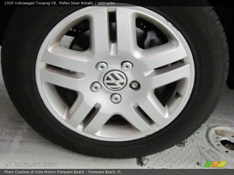 Reflex Silver Metallic / Anthracite 2006 Volkswagen Touareg V8