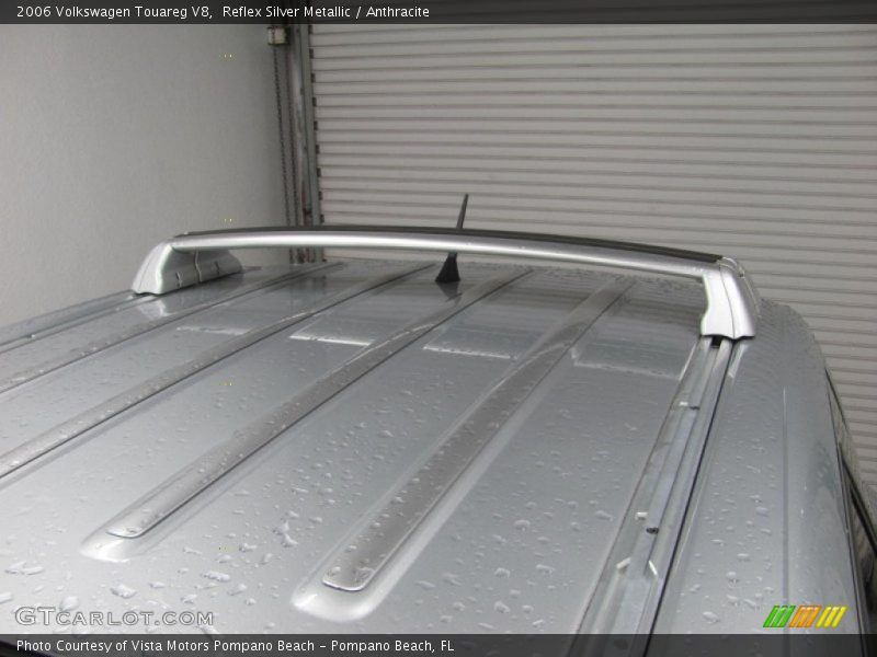 Reflex Silver Metallic / Anthracite 2006 Volkswagen Touareg V8