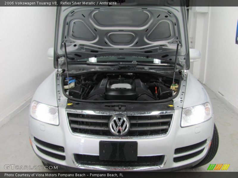 Reflex Silver Metallic / Anthracite 2006 Volkswagen Touareg V8