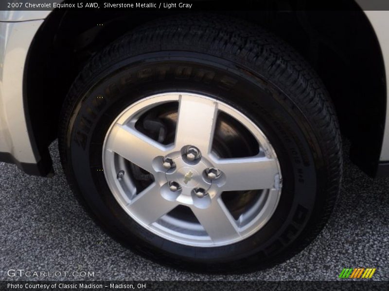 Silverstone Metallic / Light Gray 2007 Chevrolet Equinox LS AWD