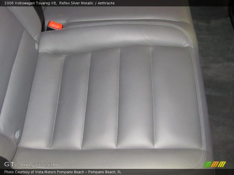 Reflex Silver Metallic / Anthracite 2006 Volkswagen Touareg V8