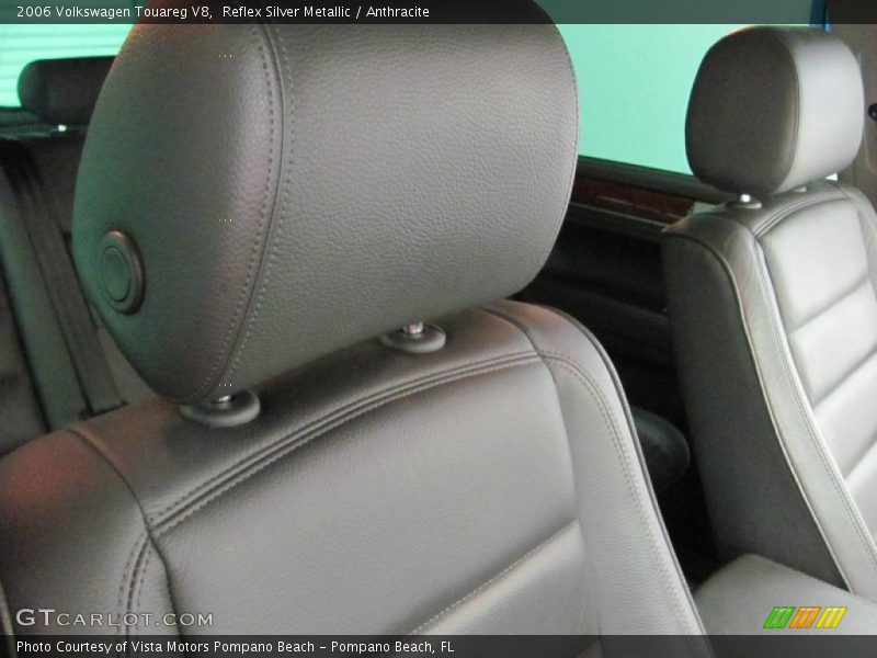 Reflex Silver Metallic / Anthracite 2006 Volkswagen Touareg V8