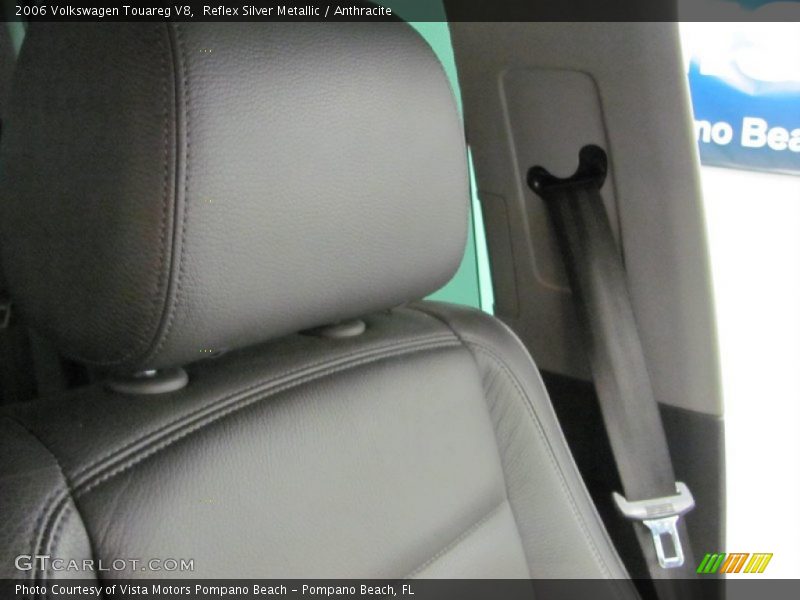 Reflex Silver Metallic / Anthracite 2006 Volkswagen Touareg V8