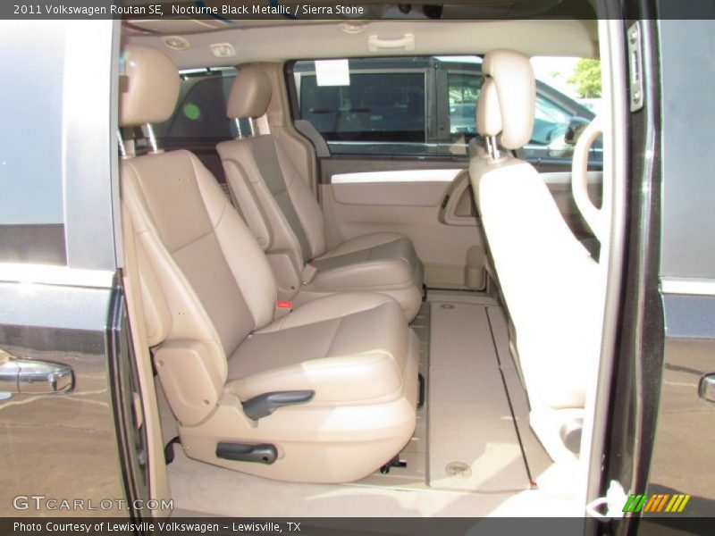 Nocturne Black Metallic / Sierra Stone 2011 Volkswagen Routan SE