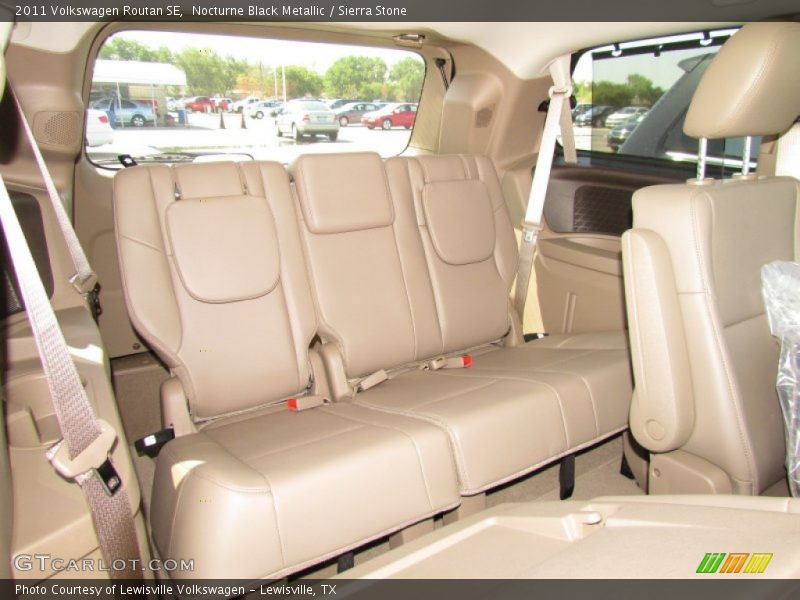 Nocturne Black Metallic / Sierra Stone 2011 Volkswagen Routan SE