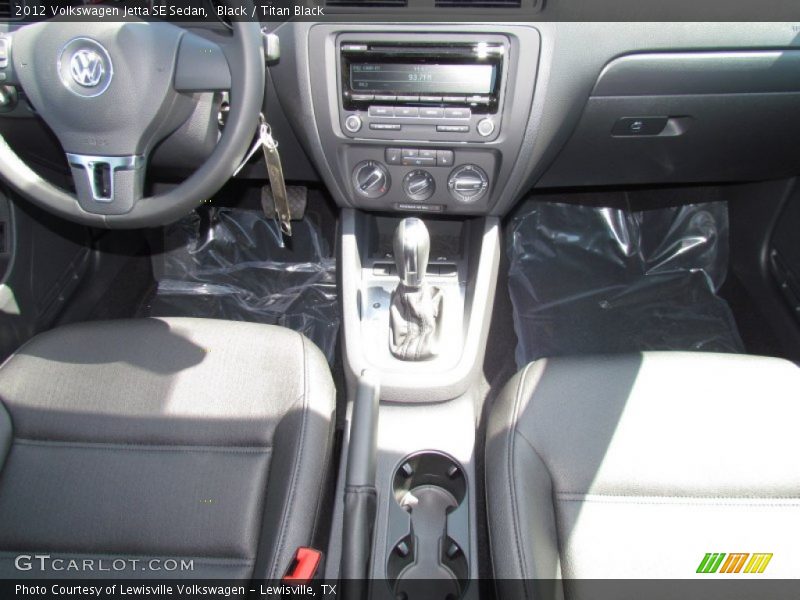 Black / Titan Black 2012 Volkswagen Jetta SE Sedan