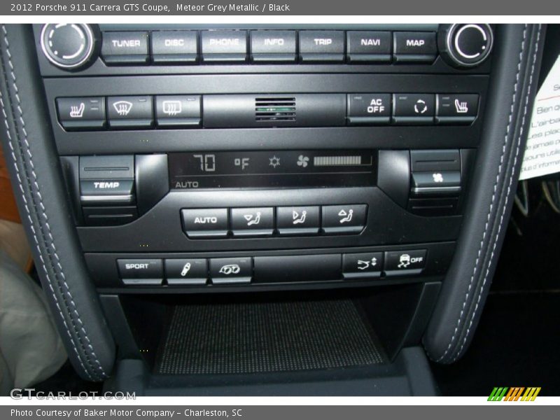 Controls of 2012 911 Carrera GTS Coupe