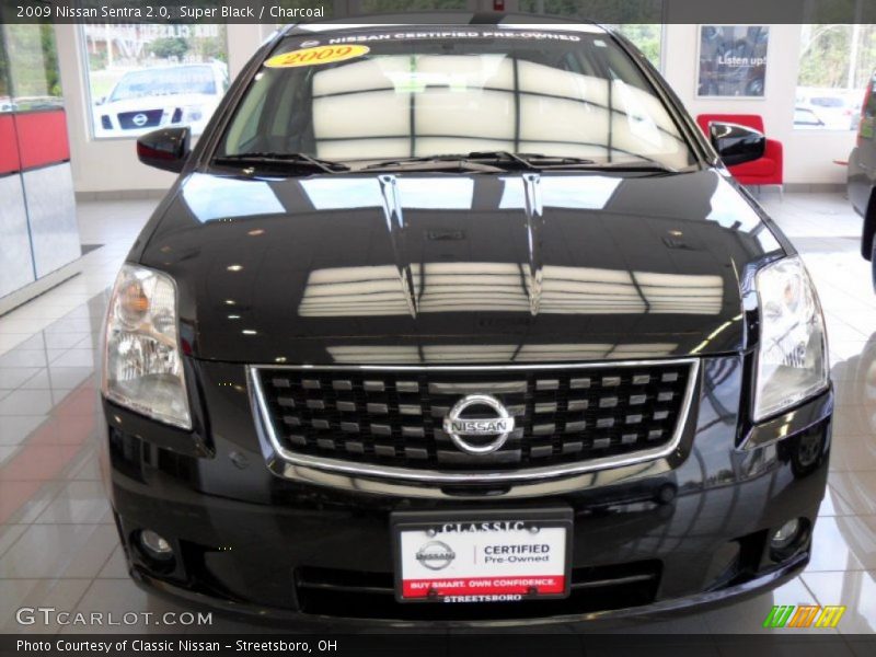 Super Black / Charcoal 2009 Nissan Sentra 2.0